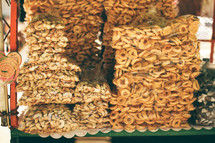 dried bread 