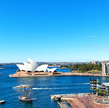 Sydney Harbor Opera House 