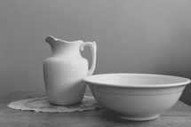 pitcher and basin 