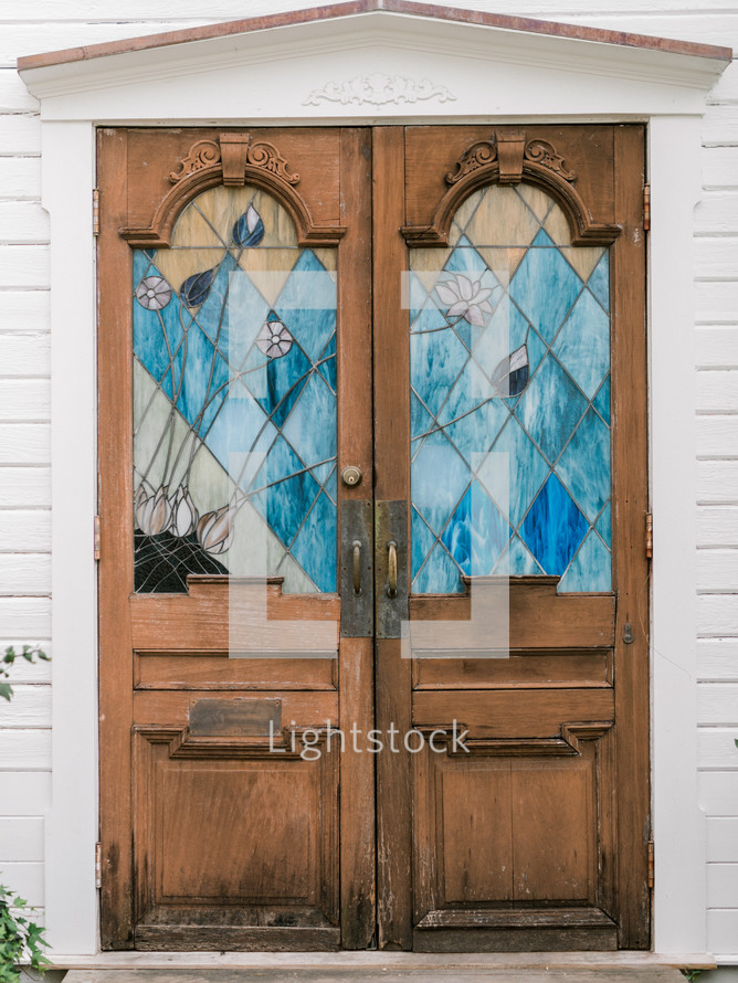 stained glass windows on church doors 