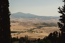 view of Italian farmland 
