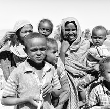 mothers and children in Ethiopia 