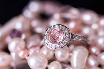 ring and pearls 