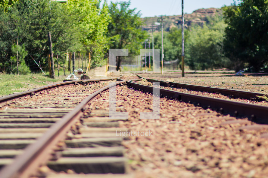 split railroad tracks 