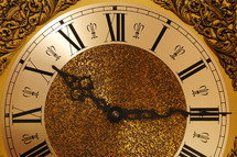 roman numeral clock 