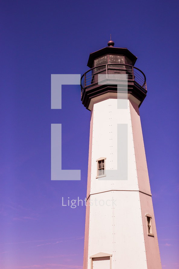 white lighthouse 