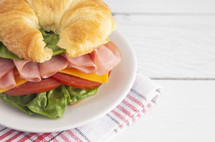 ham and cheese croissant 