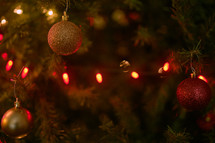 Christmas Tree Bulbs & Lights