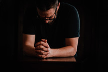 a man praying 