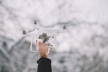 The beginning of drone flight, To Catch the drone by hand