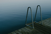 Lake pier climbing rails