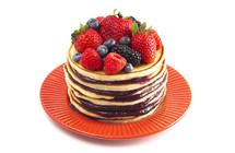 pancakes and berries 