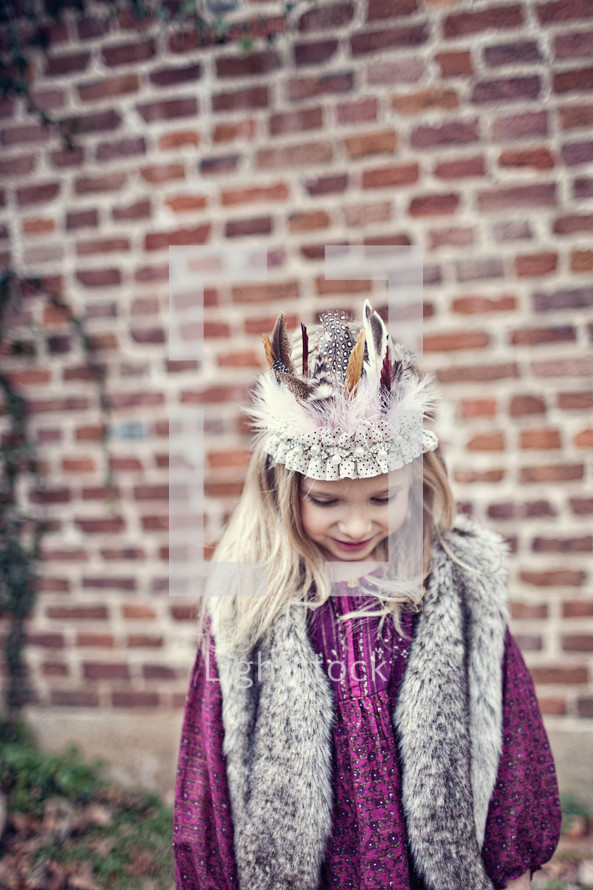 girl wearing a crown 