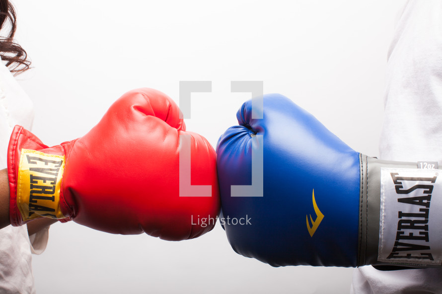 red and blue boxing glove 