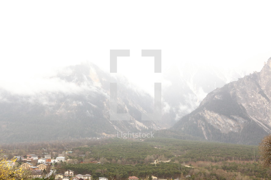 an town in a mountain valley 