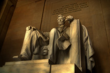 statue of Lincoln in the Lincoln Memorial