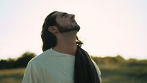 Jesus looking up to God