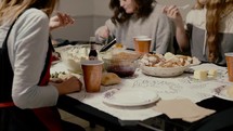 family eating Thanksgiving dinner 