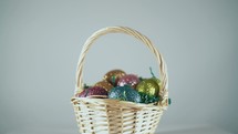 spinning Easter basket 