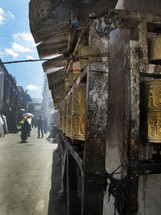 dusty Nepal street 