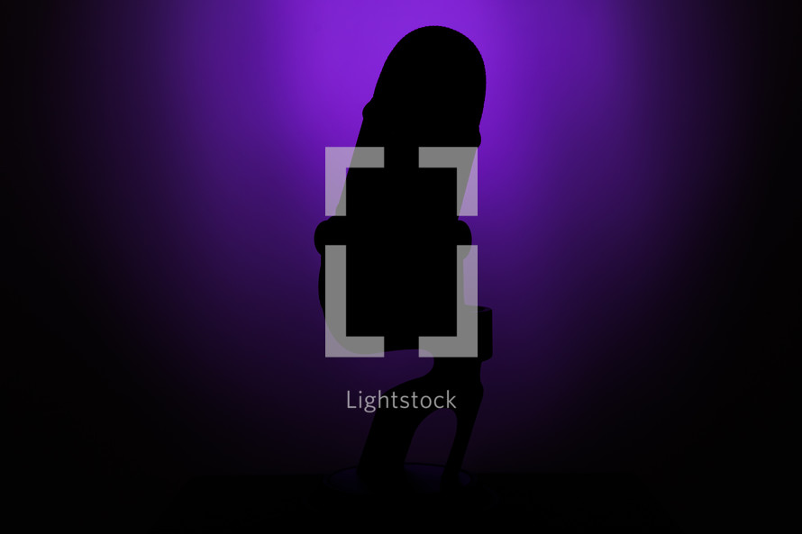 microphone silhouette on purple 