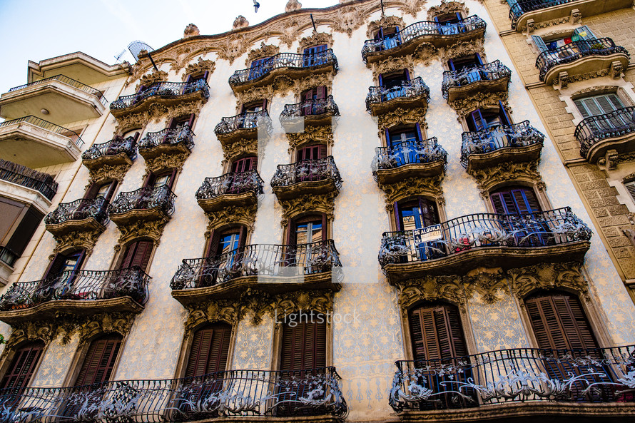 window terraces in Spain 