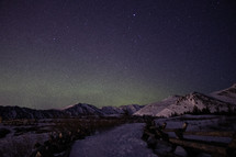 Aurora Northern Light Mountain Scenery in Alaska