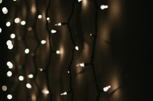 string of Christmas lights 