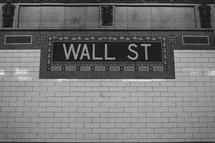 Wall St sign 