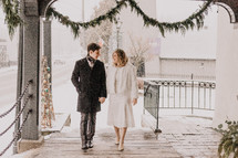 winter wedding, bride and groom 