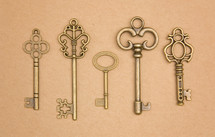 gold skeleton keys 