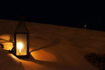 lamp in the sand 