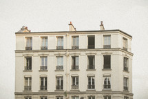 townhouse with terraces in Paris