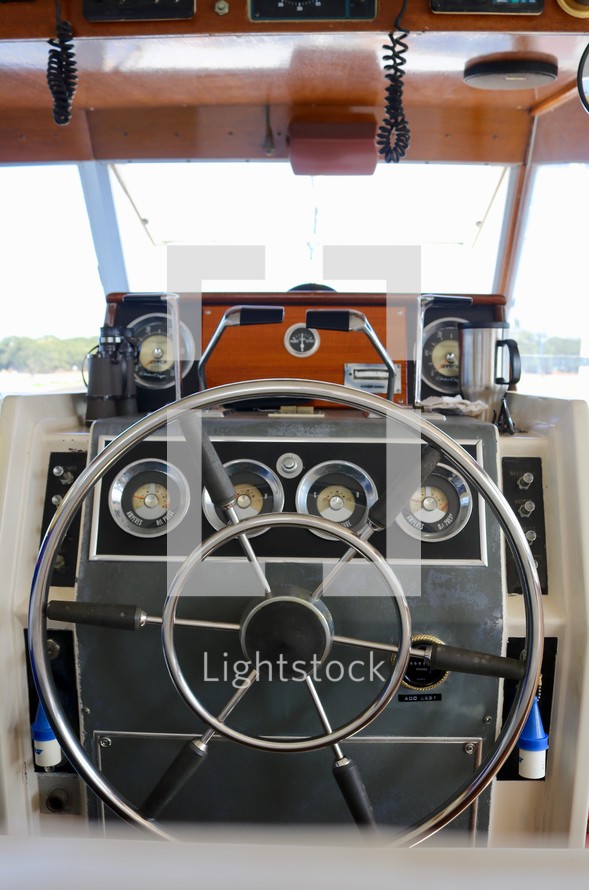 boat steering wheel 