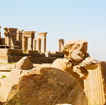 ruins in Iran 
