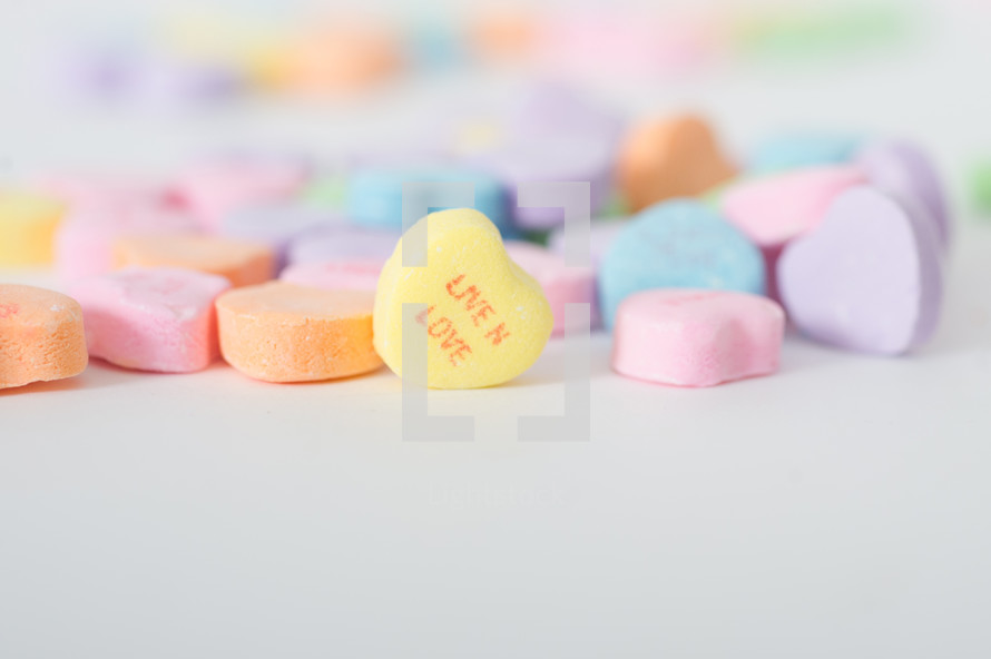 live n love candy hearts 