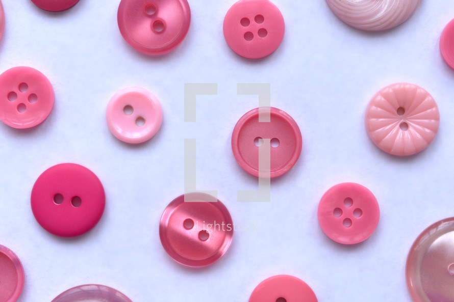 pink buttons 