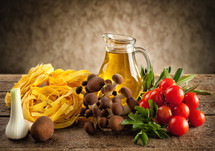 Ingredients for cooking noodles with mushrooms.