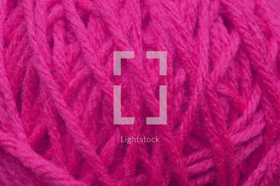 pink yarn 