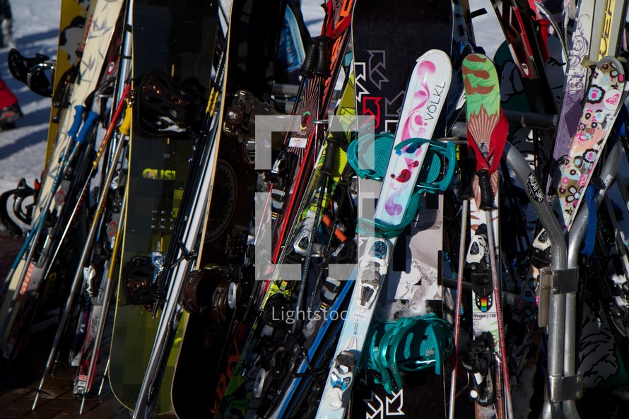 pile of snow skis