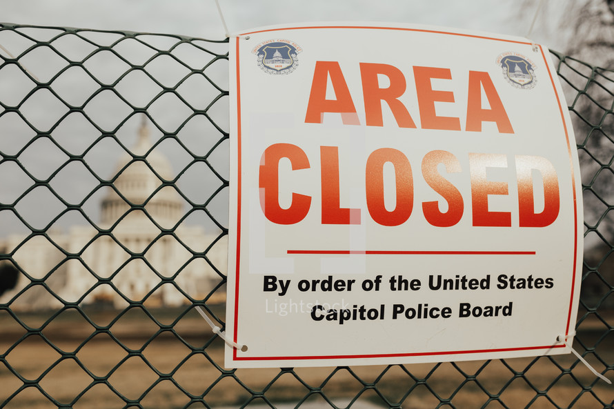 Area Closed by order of the United States Capitol Police Board 