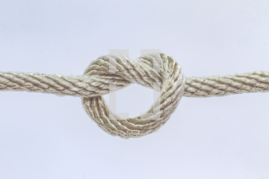 heart shaped knot in a rope 