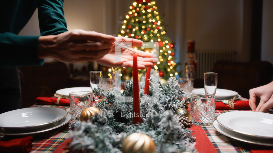 Setting the table for the family holidays