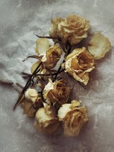 dried roses with distressed effect