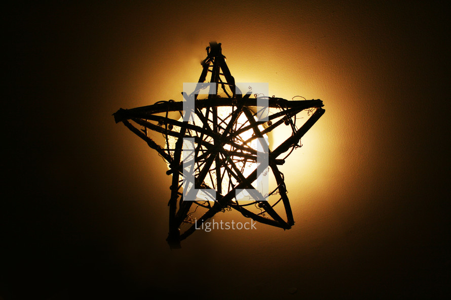 glowing star ornament 