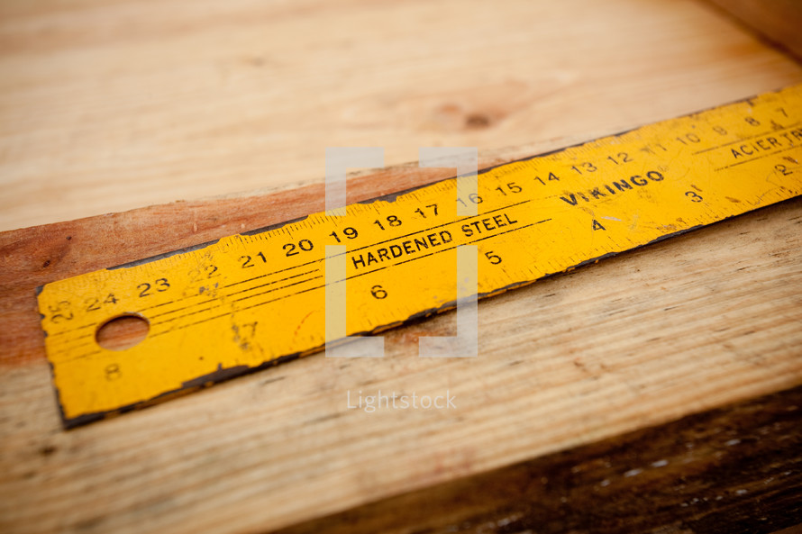 hardened steel ruler 