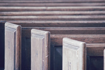 rows of pews 