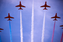 patriotic display by jets 