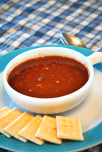 Chili and crackers, lunch for a cold day.