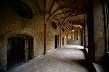vaulted hallway in Oxford 